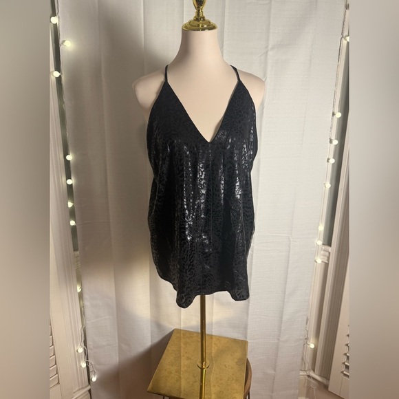 Adrienne Black Metallic Relaxed Camisole - Picture 7 of 7